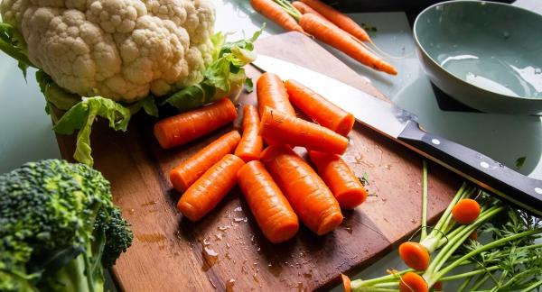 Что приготовить из моркови? Классические и небанальные рецепты