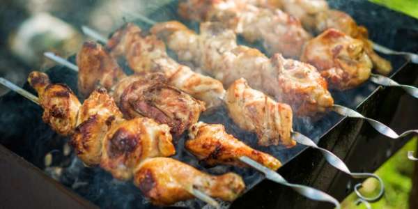 Как приготовить шашлык из курицы: 10 отличных маринадов